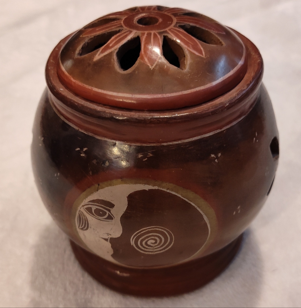 Vintage Pottery (Made In Mexico)